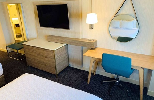Downtown Columbus Hotel | 2 Modern Units, Enjoy a Comfortable Downtown Stay, Pets Are Welcome!