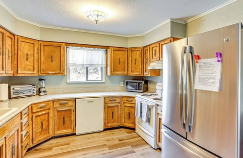 Durango Cabin | 2 Mtn-View Decks + Natural Spring: Durango Retreat