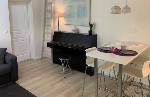 Medan Cottage | 2 p (33m2) new - Bord de Seine - Swimming pool