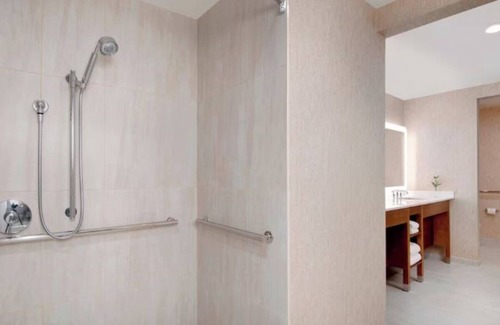 Park Central Hotel | 2 Peaceful Rooms with City View Near Key Dallas Attractions