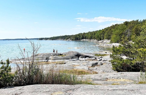 Ingaro House | 2 person holiday home in INGARÖ