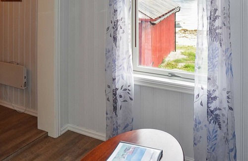 Voll Apartment | 2 person holiday home in Måndalen-By Traum
