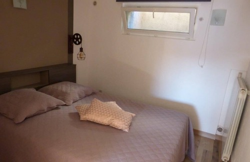 Gattieres Apartment | 2 Pièces bas de Villa à Gattieres Proche de Nice