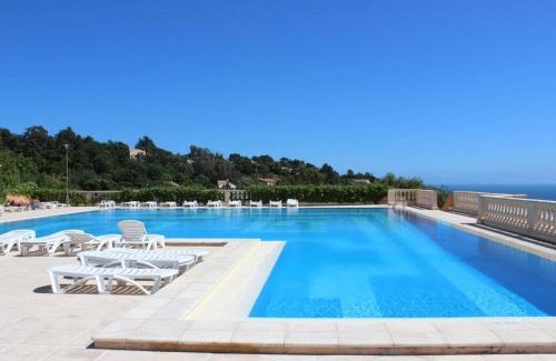 Les Issambres Apartment | 2 pièces cabine avec piscine, tennis, parking - Les Issambres - FR-1-226-389