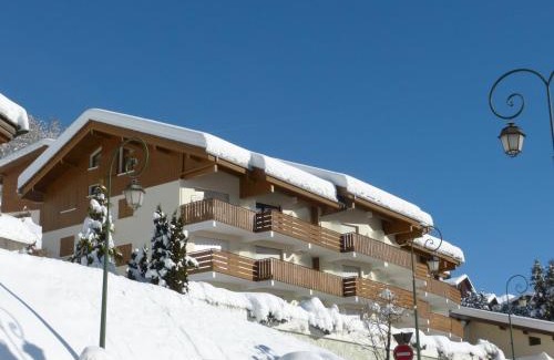 La Clusaz Apartment | 2 pièces, proche commerces, Champ Giguet, garage, ascenseur - FR-1-304-15
