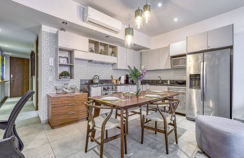 Emiliano Zapata Condo | 2 Pools & Gym w/Workspace | Romantic Zone 1BR