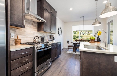 Deer Mountain House | 2-Properties Ideal for Large Groups