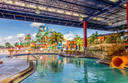 Florida Central Atlantic Coast Hotel | 2 Queens Near Walt Disney World Resort