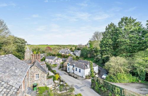 Little Petherick House | 2 Rock Cottages