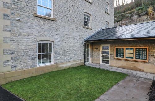 Stoney Middleton Apartment | 2 Rock Mill Holiday Apartments