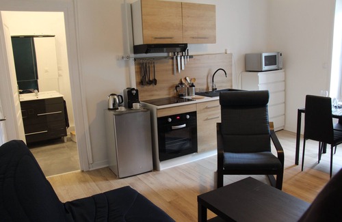 Argol Apartment | 2-room apartment + bathroom 5 km from the beach