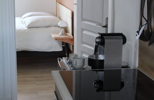 Argol Apartment | 2-room apartment + bathroom 5 km from the beach