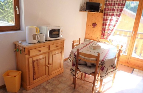 Station de Drouzin le Mont Apartment | 2-room apartment with balcony, parking - Quiet area