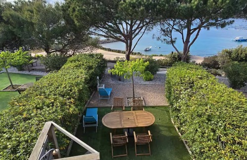 Bonifacio Apartment | 2-room apartment with sea and mountain views. Walk to the beach!