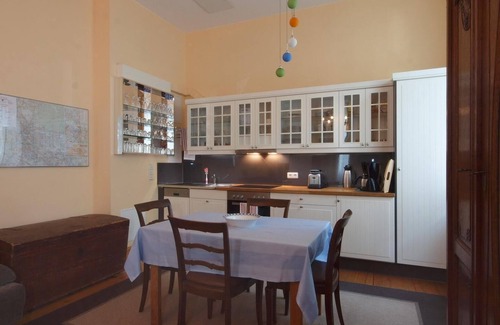 Suedvorstadt Apartment | 2-room flat in Dresden-Südvorstadt, first floor, 1 double bed, 1 double bed couc