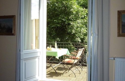 Suedvorstadt Apartment | 2-room flat in Dresden-Südvorstadt, first floor, 1 double bed, 1 double bed couc
