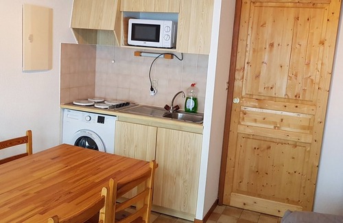 Station de Drouzin le Mont Apartment | 2 rooms + cabin with balcony and equipped kitchenette
