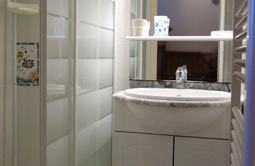 Eclose-Est Apartment | 2 ROOMS + LIVING ROOM-ALPE D'HUEZ ECLOSE EST