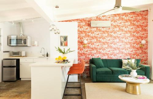 Tahquitz River Estates House | 2 Rooms Sleeps 8 Retro Hotel w Pool Wesley King Studio Buyout by AvantStay