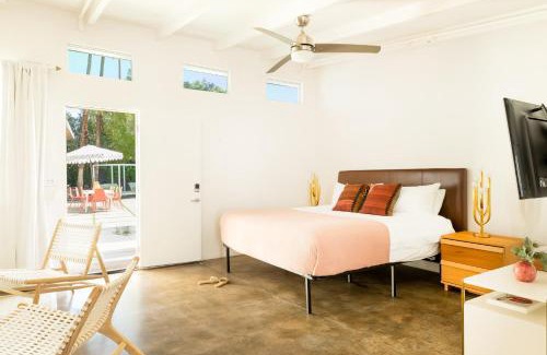 Tahquitz River Estates House | 2 Rooms Sleeps 8 Retro Hotel w Pool Wesley King Studio Buyout by AvantStay
