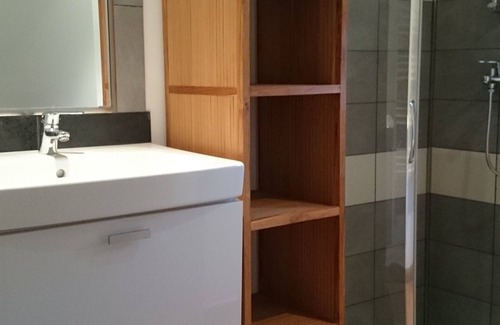 Castellar Apartment | 2 rooms with garden