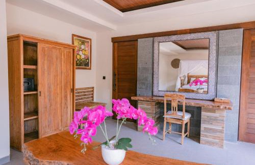 Penestanan Villa | 2 Seasons : Villa Moon - Luxury with private pool