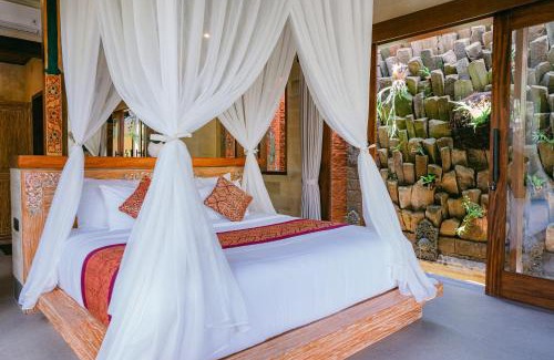 Penestanan Villa | 2 Seasons : Villa star - Luxury with private pool