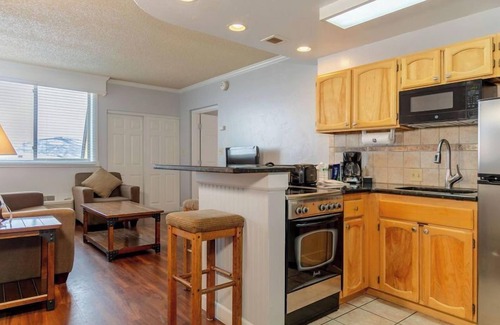 Steamboat Springs Hotel | 2 Serene Rooms Perfect for Family Getaway! Panoramic View | Indoor Pool