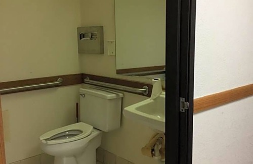 Champaign Hotel | 2-Star Hotel ∙ Americas Best Value Inn Champaign