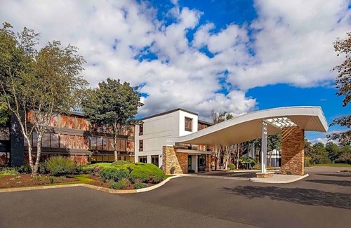 Bangor Hotel | 2-Star Hotel ∙ Fairfield Inn by Marriott Bangor