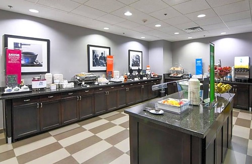 Foley Hotel | 2-Star Hotel ∙ Hampton Inn Foley