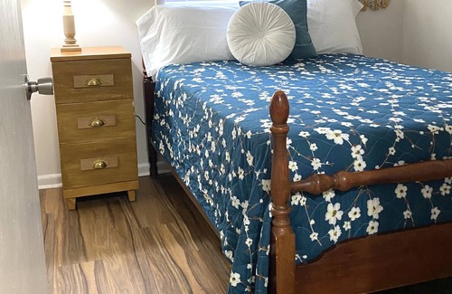 Tupelo House | #2 Stay On Elvis Presley Drive- Near downtown and I22