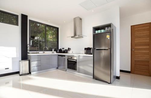 Ban Saiyuan Villa | 2-Storey Villa Sunset Garden 5 with 4BR and Salt Water Pool