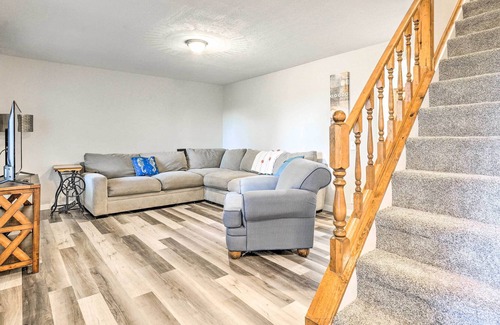 Howard House | 2-Story Apple Valley Home w/ Yard + Deck!