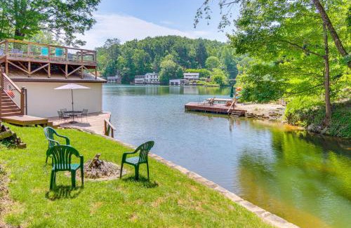 Garner Cove House | 2-Story Deck Waterfront Lake Lure Home!