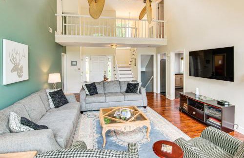 Garner Cove House | 2-Story Deck Waterfront Lake Lure Home!