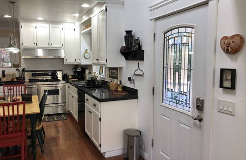 Bisbee House | 2-story house, all the comforts of home, spectacular space and views!