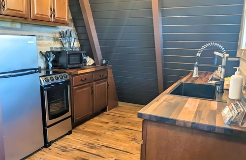 Ocean Shores Villa | 2-Story Pirate Villa Near Beach