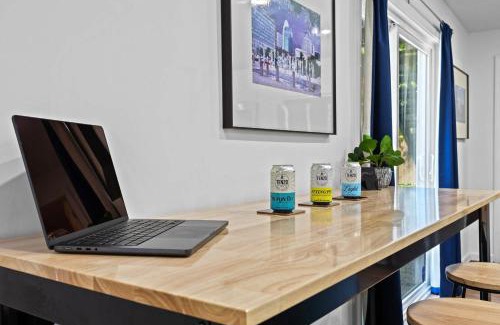 Phoenix Hill Apartment | 2-Story Shipping Container Retreat Unit #5 & #6