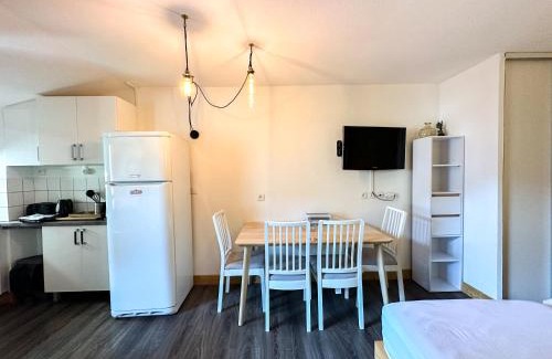 Brides-les-Bains Apartment | 2- Studio Brides-les-bains tout confort avec vue Vanoise