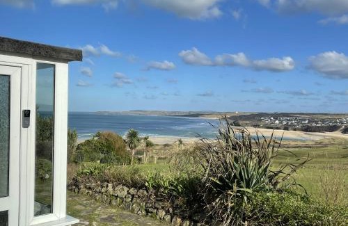 Lelant House | 2 The Links