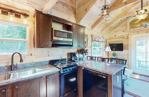Mars Hill Cabin | 2 Tiny home cabins with private hot tubs, covered porches, & amazing views