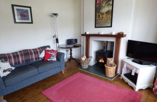 Allithwaite House | 2 West View