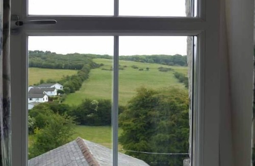 Allithwaite Cottage | 2 WEST VIEW, pet friendly, character holiday cottage in Allithwaite