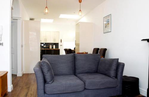 Aberaeron Apartment | 2 Yr Hen Fanc