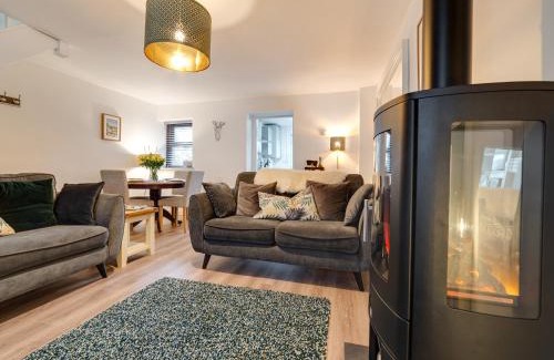 Bangor House | 2 Ysgoldy