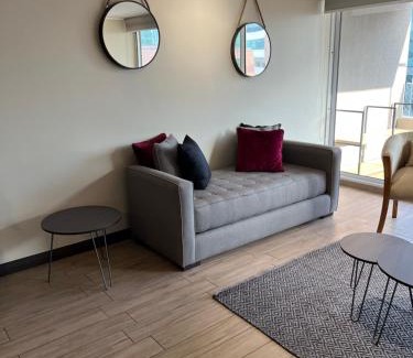 Las Condes Apartment | 20,Costado Clinica Las Condes,5 Personas