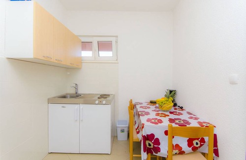 Rogoznica Apartment | 20 m² Apartment ∙ 1 bedroom ∙ 2 guests