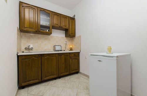 Jadrtovac Apartment | 20 m² Apartment ∙ 2 guests