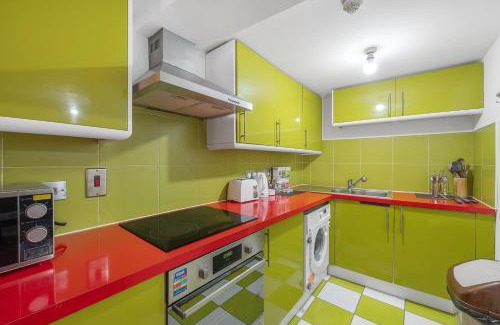 Camberwell Apartment | 20 min from city centre 2 bedrooms w ensuite